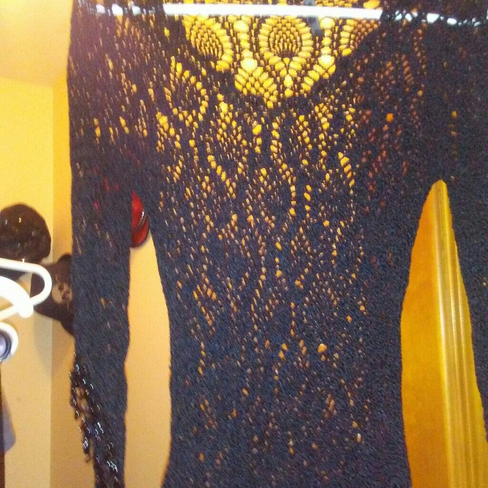 Black top net meterial